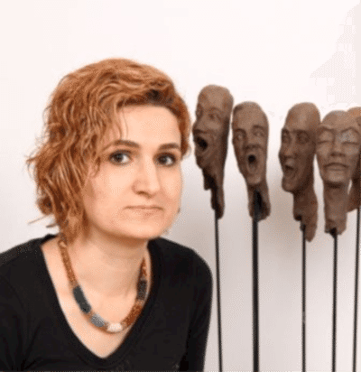 Özge BULUR